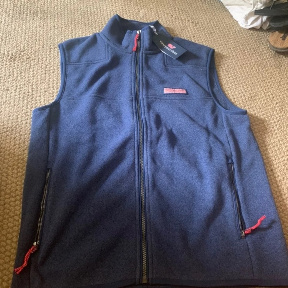 Men’s vineyard vines vest
